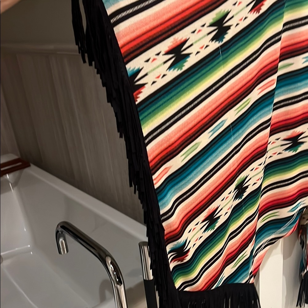 Double D Sleeve Tunic - image 4